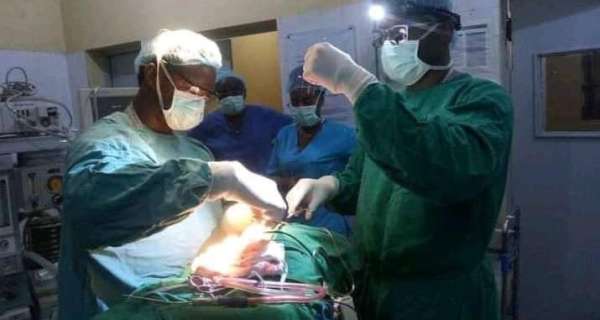A Nigerian Doctor successfully operated On A Man Who Had 7 Nails Hammered Into His Head